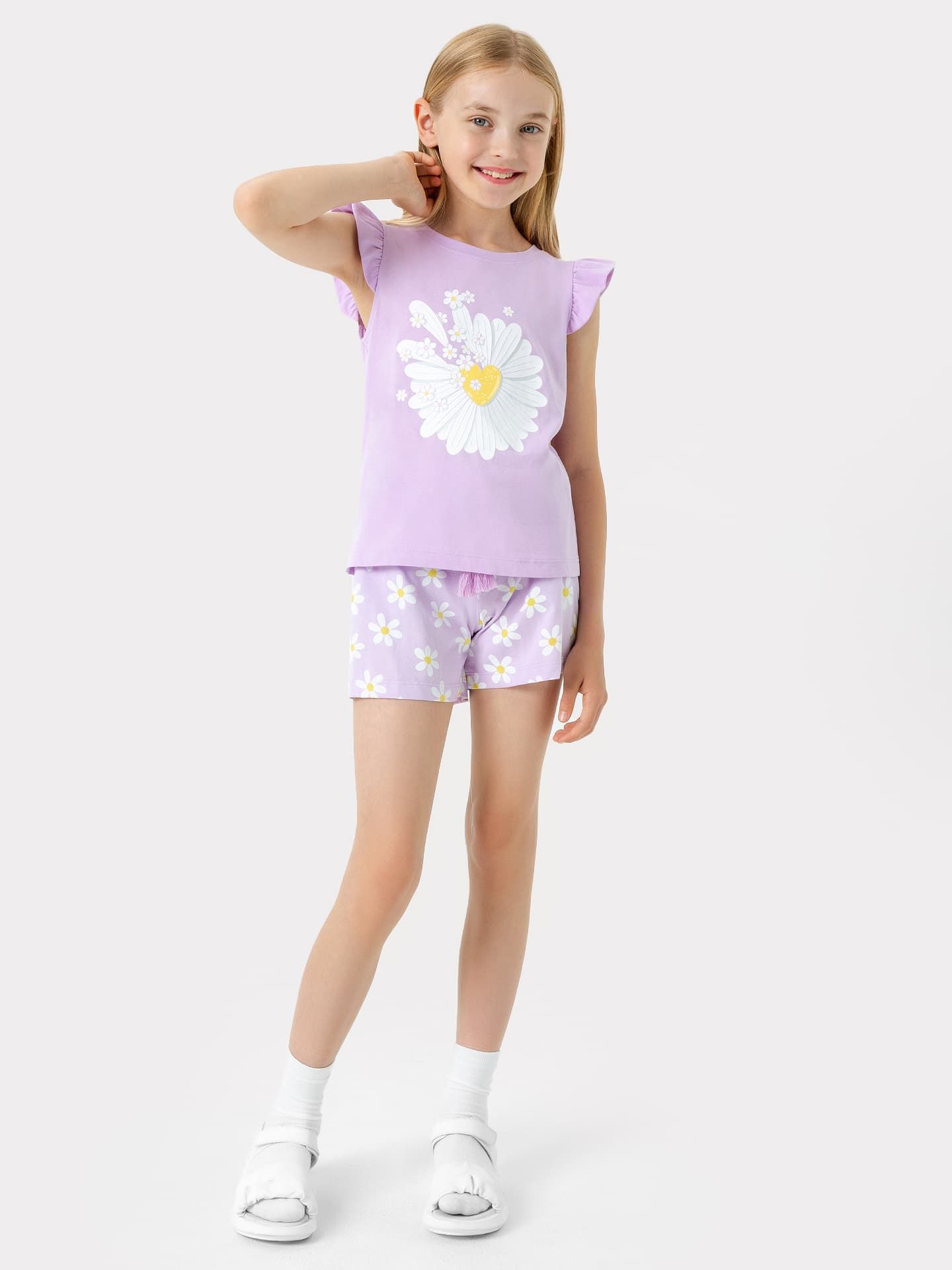 

Комплект для девочек (футболка, шорты) в фиолетовом цвете с рисунком ромашек, Лиловый +ромашки на лиловом, Ф22/22800П-0